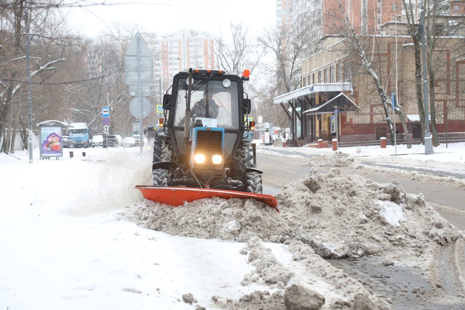 в москве нет снега