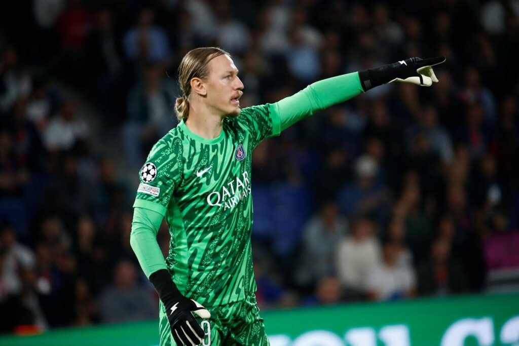 Сафонов готовится сыграть за «ПСЖ» впервые в сезоне 1 190924.53