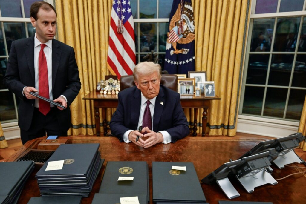 Трамп: У России есть козыри на переговорах по Украине 1 yu201225.10.03