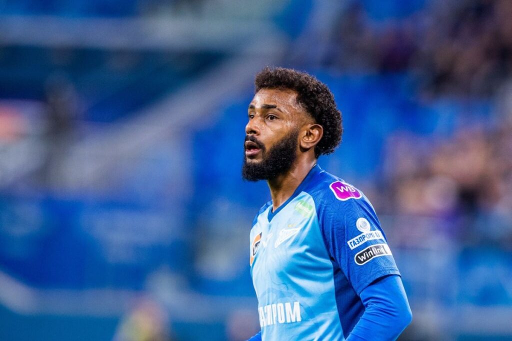 Один из лидеров «Зенита» Вендел досрочно завершил сезон 1 yu090525.10.07