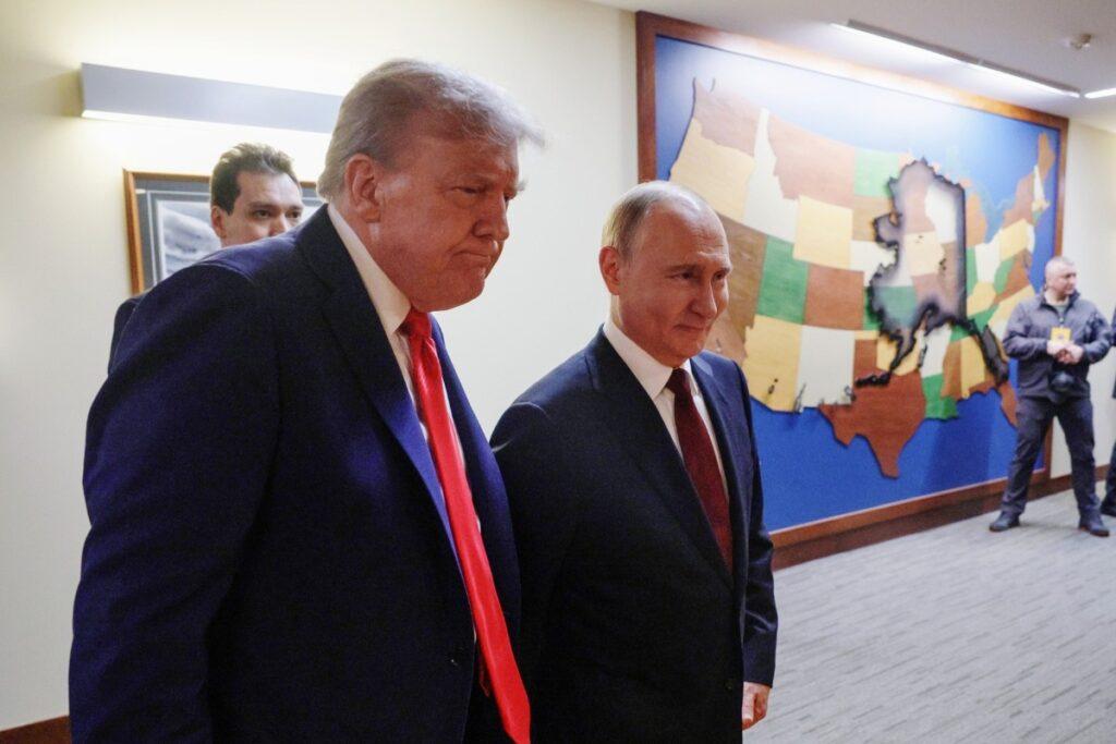 Песков: Путин и Трамп понимают, что их контакты скоро продолжатся 1 yu160825.11.02