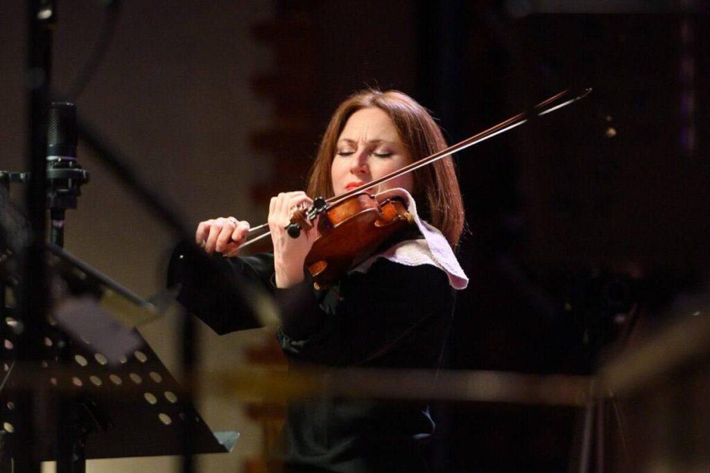 53642004355876116551