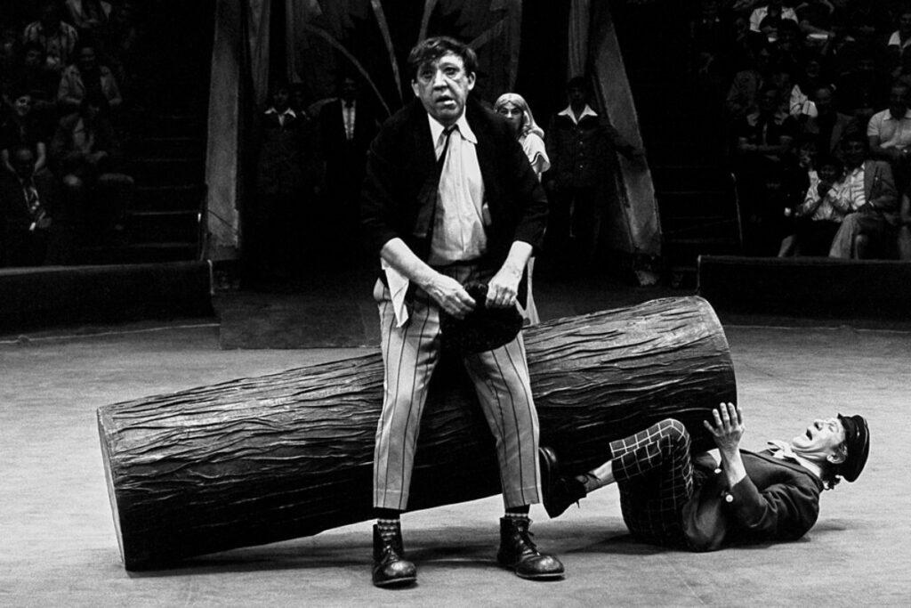 Между софитами и тишиной: тихая жизнь великого артиста Юрия Никулина 1 o141025.16.00