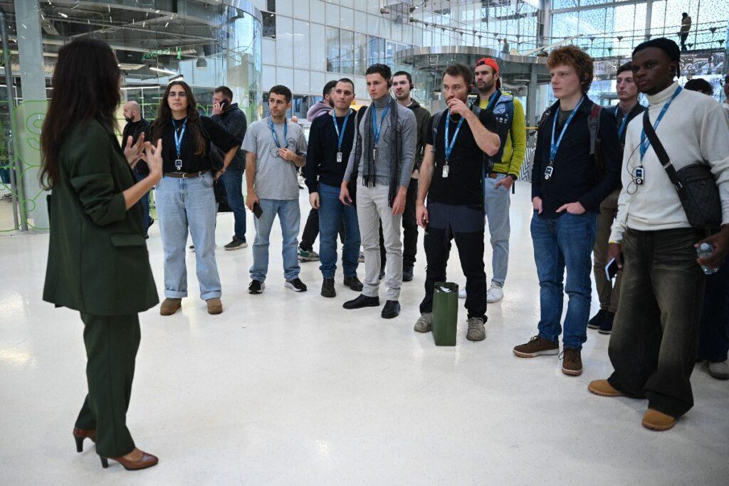 К проекту «Узнай Россию» присоединились участники из стран ЕС 3 yu161025.12.13