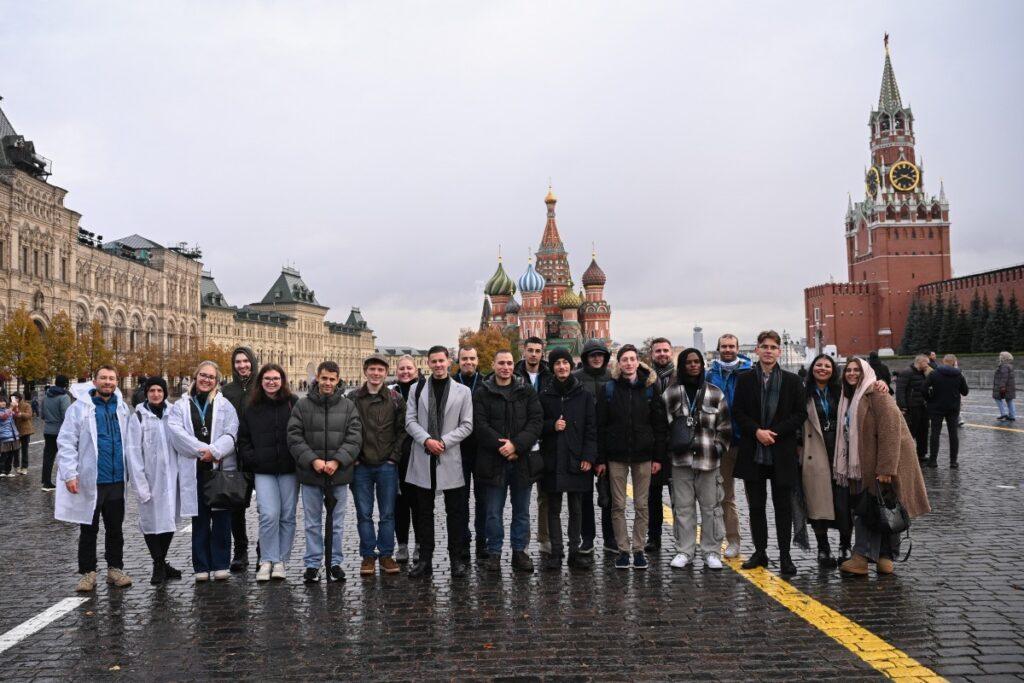 К проекту «Узнай Россию» присоединились участники из стран ЕС 1 yu161025.12.15