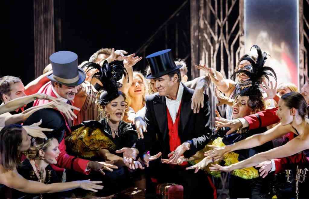 photo 5199901924877533753 y min 1