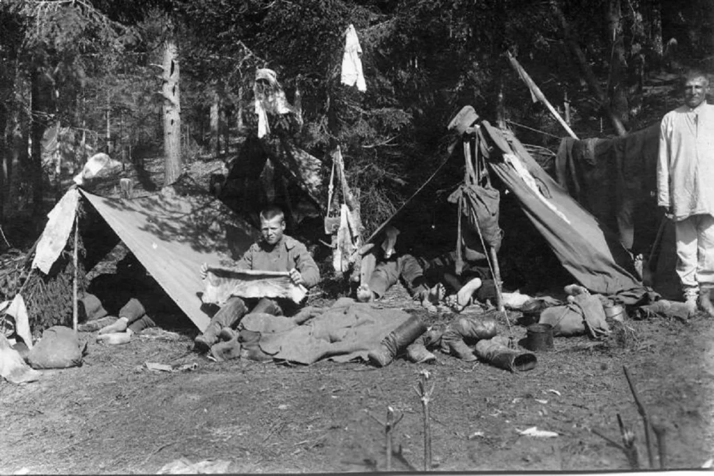 Портянки: забытое армейское ноу-хау, которое оказалось практичнее носков 1 267 duh.polk 67 dvizii footwraps