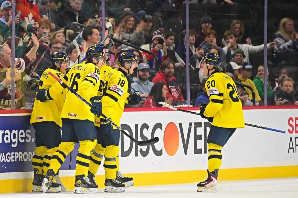 Швеция выиграла молодежный ЧМ впервые за 14 лет 1 yu060125.10.05