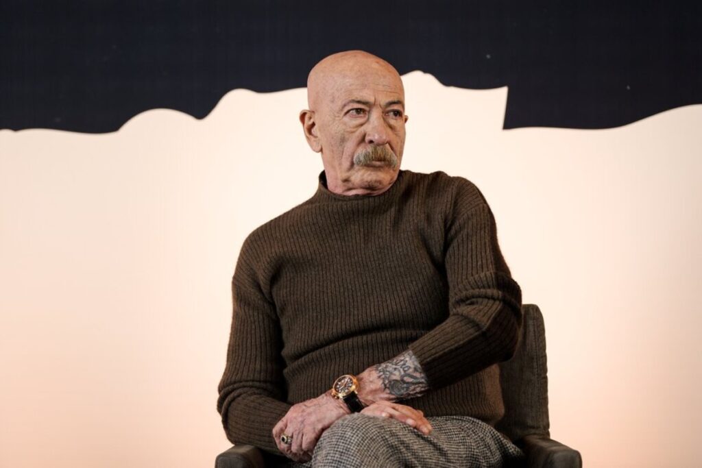 Розенбаум зарегистрировал товарный знак «Я так промок, налей, сынок» 1 yu030226.10.12