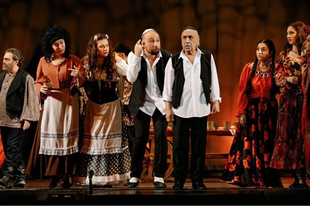 photo 2025 10 26 19 35 25