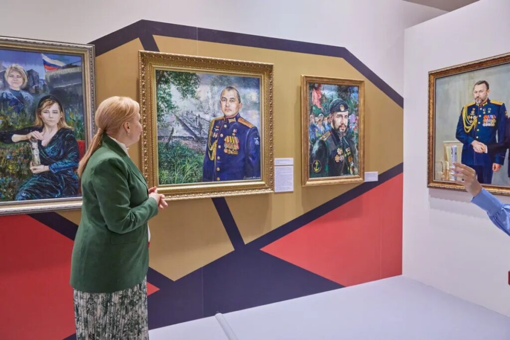 Жители Смоленска увидят выставку о единстве новых регионов с Россией 1 yu020326.10.07