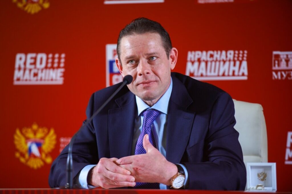 Павел Буре рассказал, как его сын учится в суворовском училище 1 yu280326.11.07