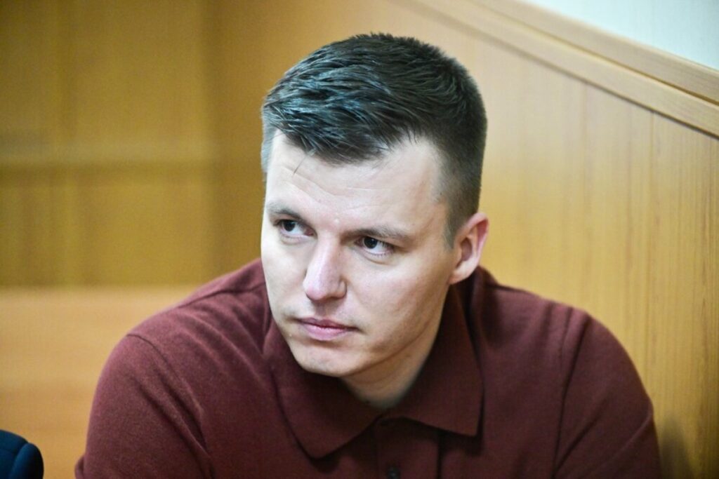 Артема Чекалина отправили в колонию на семь лет 1 yu130426.10.08