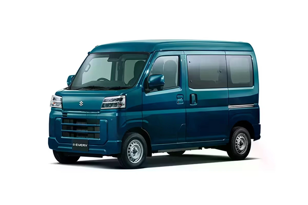 В России начали продавать новый Suzuki дешевле LADA Granta 1 sudzuki