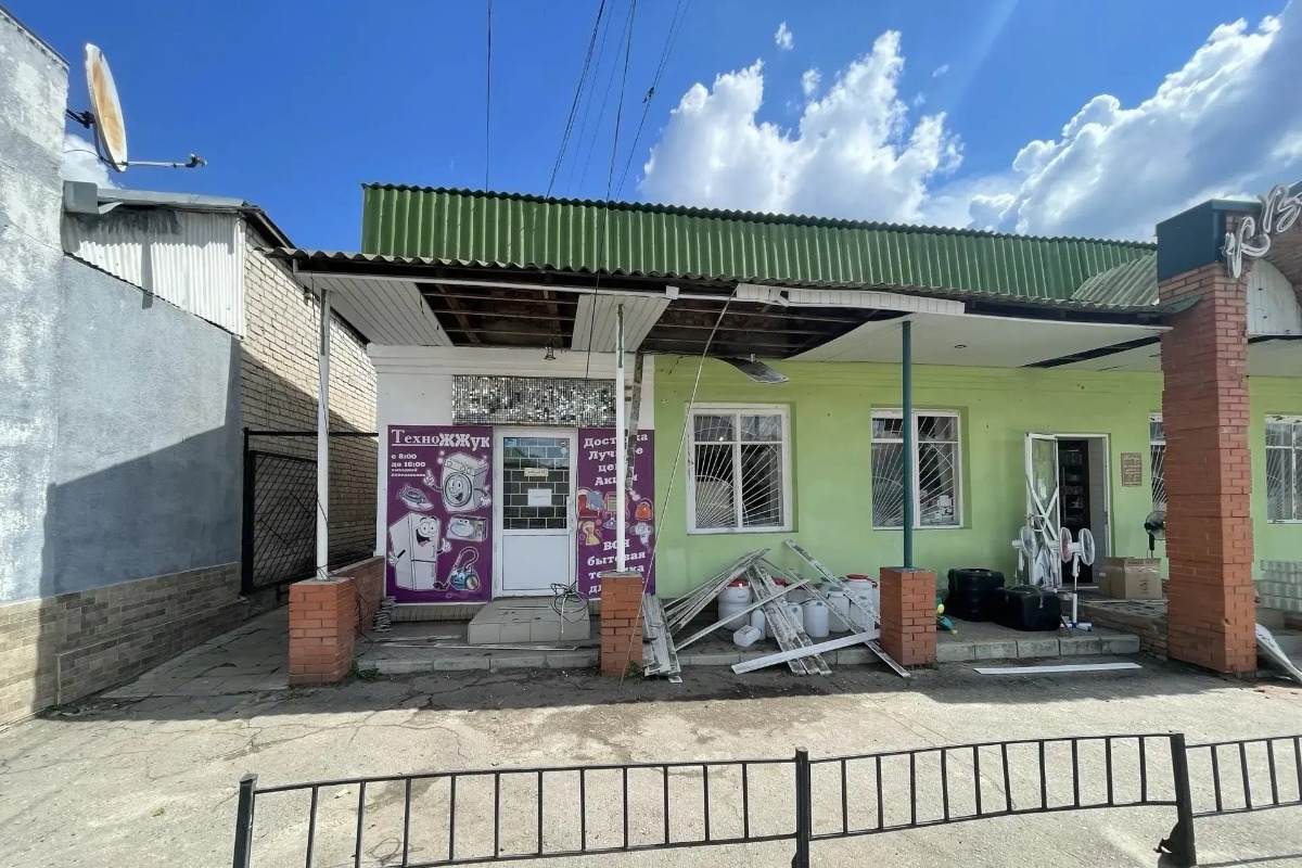 ВСУ ударили по рынку в ЛНР, есть пострадавшие 2 yu130626.12.06