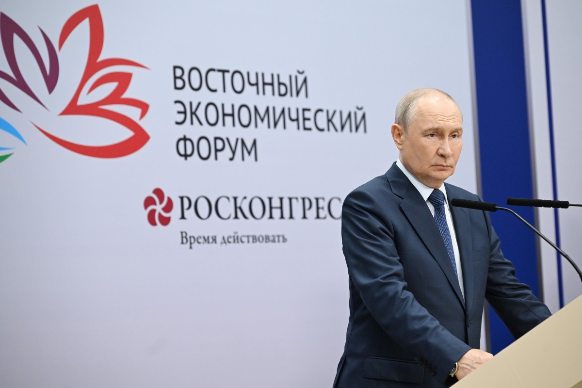 Путин дал старт проходке второго Северомуйского тоннеля на БАМ 1 yu020926.10.06
